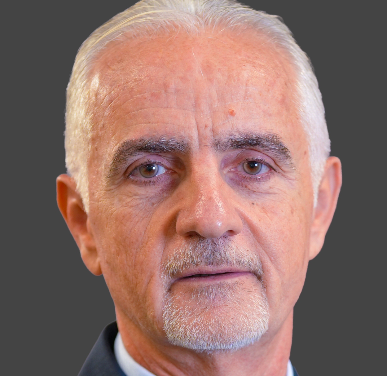 Saaer M Khoury